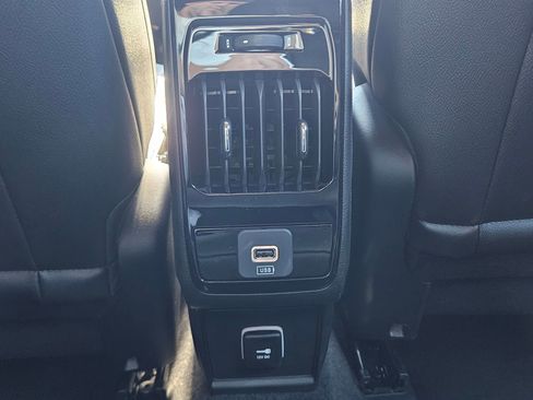 New 2026 Jeep Compass Limited image 23