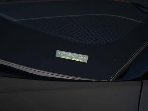 Used 2025 Ferrari SF90 Spider AWD/4WD image 62