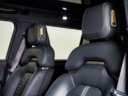 Used 2023 Rivian R1S Launch Edition image 21