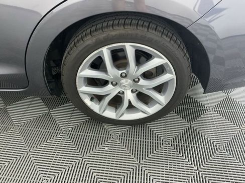 Used 2019 Acura ILX FWD image 18