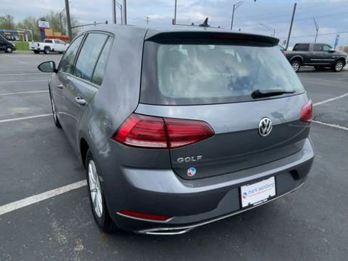 Used 2019 Volkswagen Golf S FWD image 8