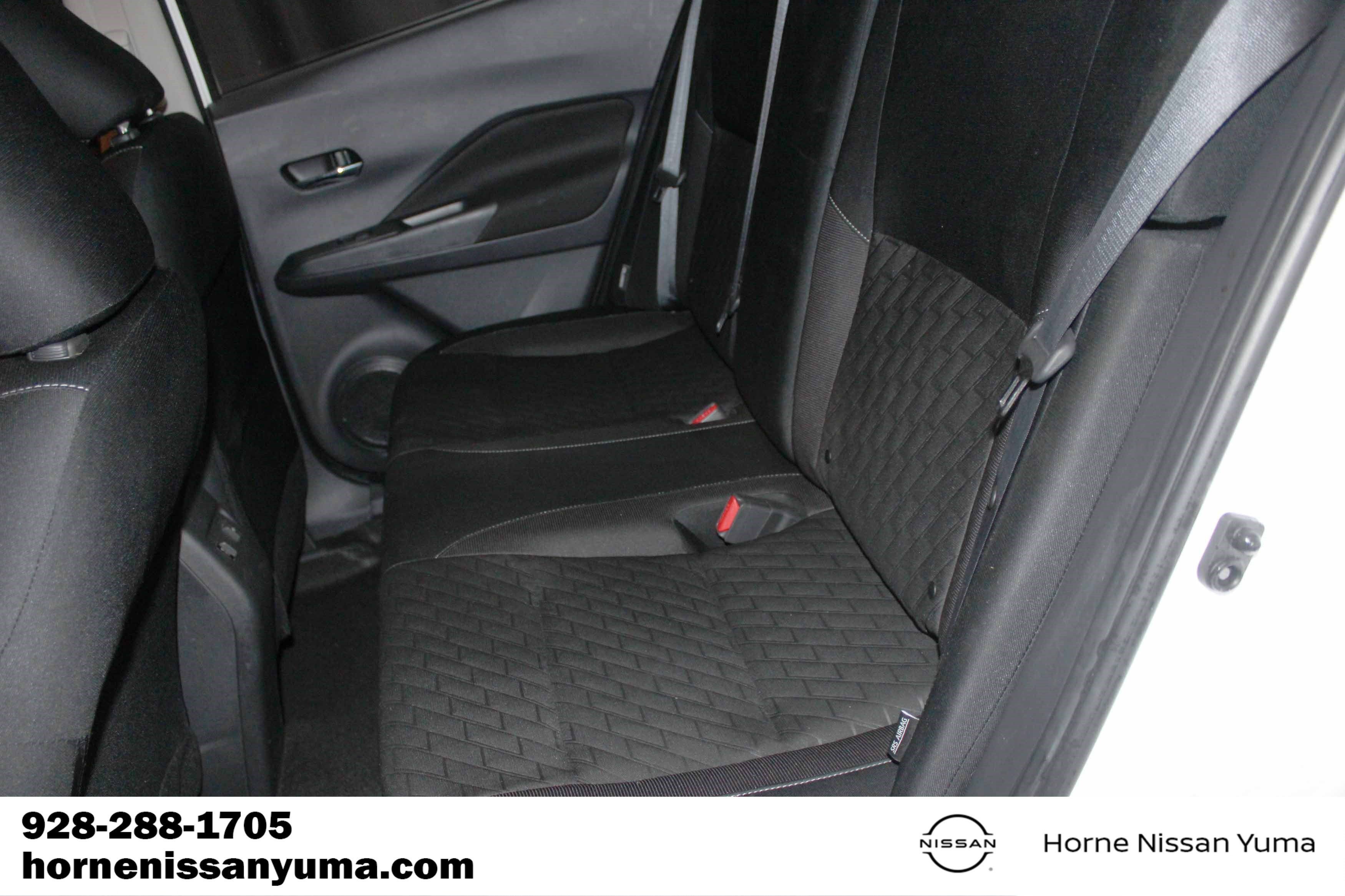Used 2023 Nissan Kicks SV FWD image 7