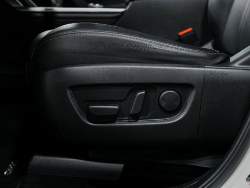 Used 2024 MAZDA CX-90 3.3 Turbo w/ Preferred Plus image 32