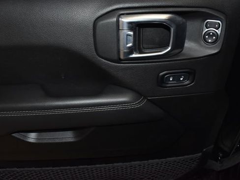 Used 2022 Jeep Wrangler Unlimited Sahara w/ Cold Weather Group image 26