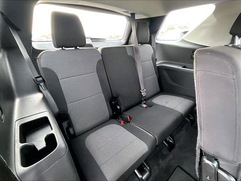 Used 2019 Chevrolet Traverse LS image 27