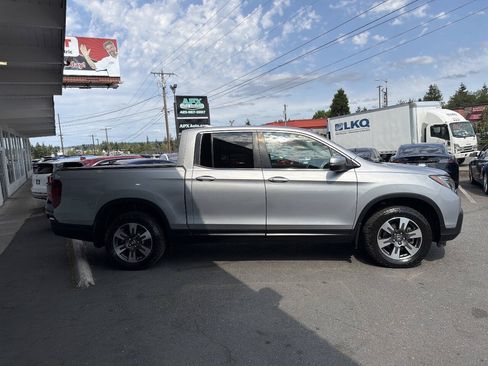 Used 2017 Honda Ridgeline RTL image 9