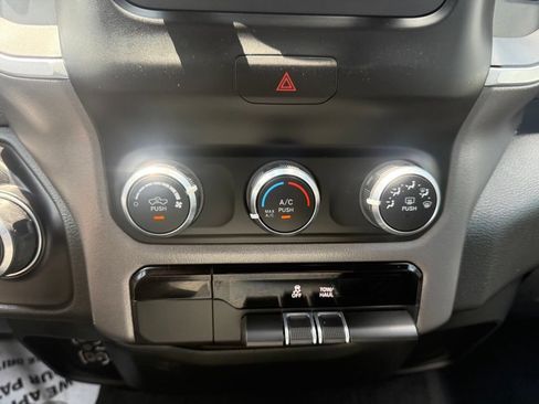 Used 2022 RAM 1500 Big Horn AWD/4WD image 24