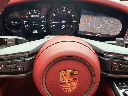 Used 2021 Porsche 911 Carrera RWD image 38