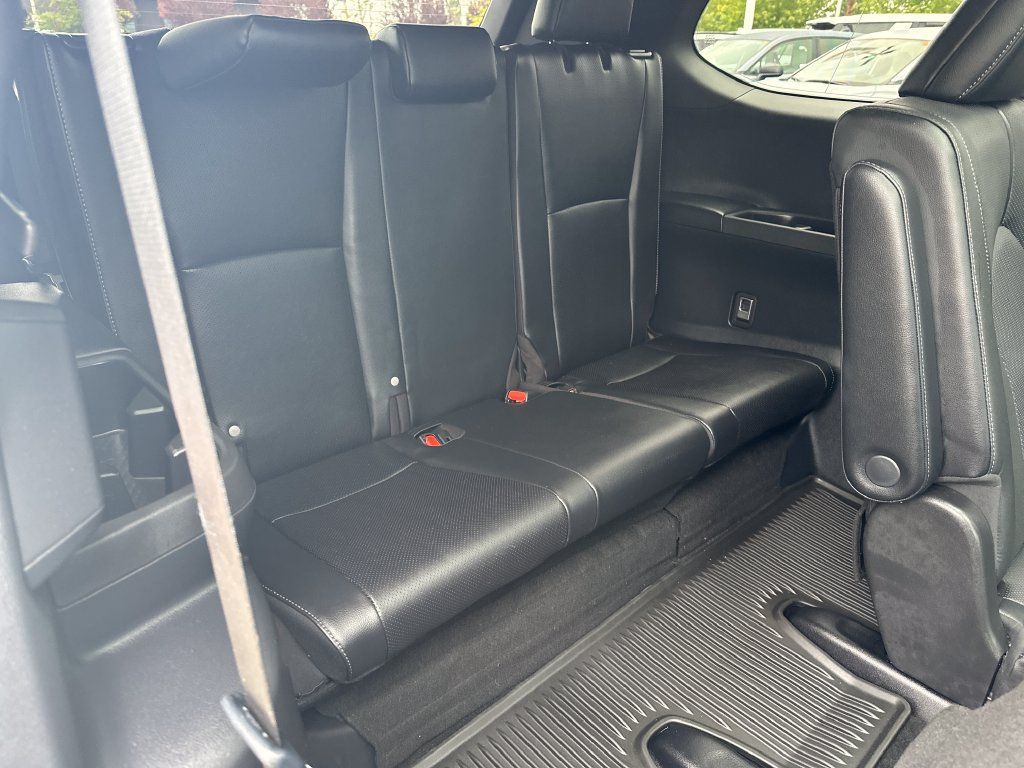 Certified 2025 Toyota Grand Highlander AWD Hybrid image 16