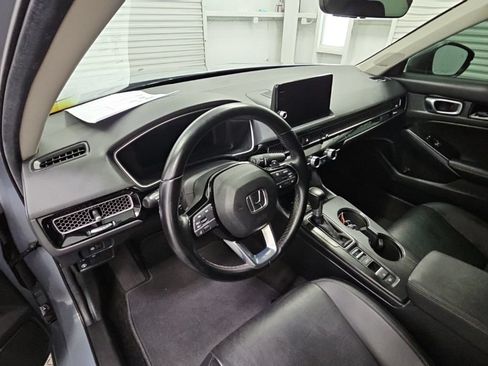 Used 2024 Honda Civic Touring image 12