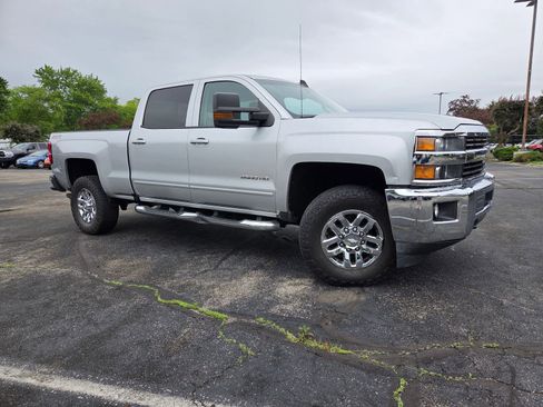 Used 2016 Chevrolet Silverado 2500 LT w/ All Star Edition AWD/4WD image 2