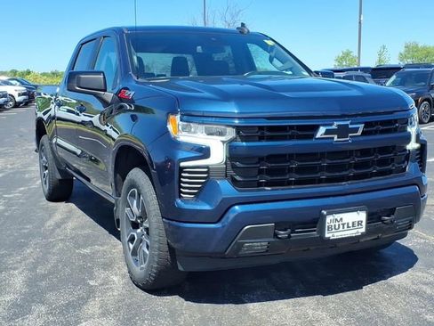 Used 2022 Chevrolet Silverado 1500 RST AWD/4WD image 24