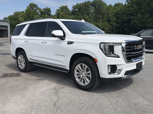 Used 2023 GMC Yukon SLT w/ SLT Luxury Package RWD image 8