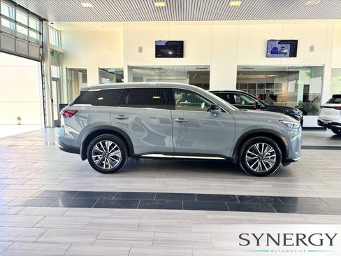 Used 2026 INFINITI QX60 Luxe w/ Cargo Package AWD/4WD image 4