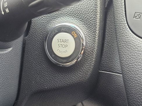 Used 2015 INFINITI Q60 AWD Coupe image 32