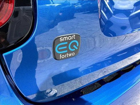 Used 2018 smart fortwo electric drive w/ Sport Package RWD image 28
