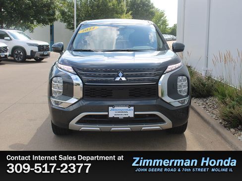 Used 2024 Mitsubishi Outlander SE AWD/4WD image 4