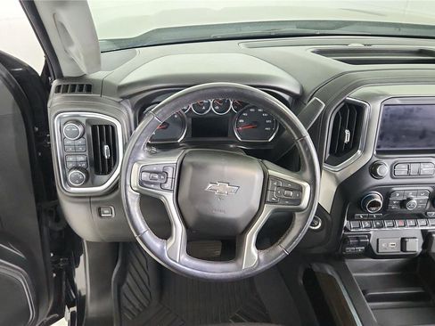 Used 2021 Chevrolet Silverado 1500 LT Trail Boss w/ Convenience Package II image 13