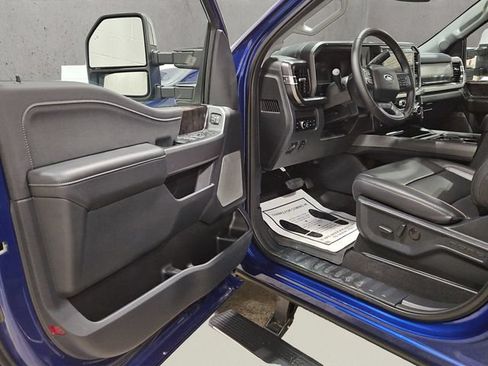 Used 2026 Ford F250 Lariat w/ Lariat Premium Package AWD/4WD image 11