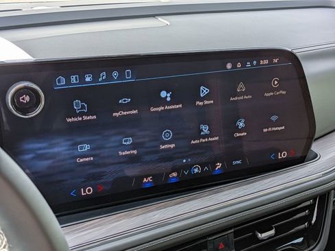 New 2026 Chevrolet Suburban LS image 23