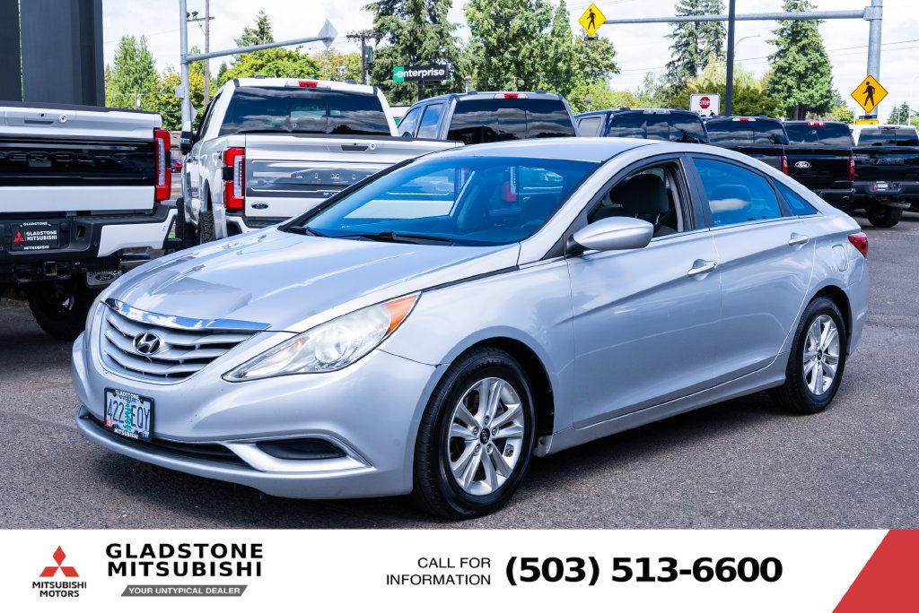 Used 2011 Hyundai Sonata GLS w/ Popular Equipment Pkg 2 FWD image 4