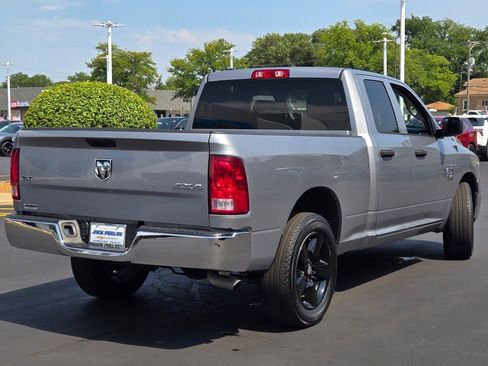 Used 2024 RAM 1500 Classic SLT AWD/4WD image 12