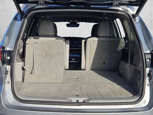 Used 2018 Toyota Highlander XLE FWD image 6
