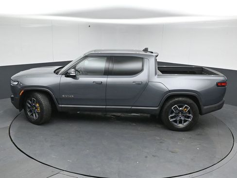 Used 2022 Rivian R1T Adventure image 43