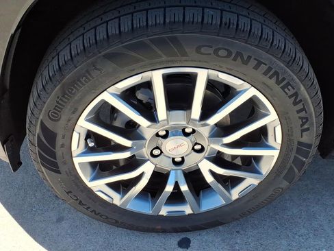 New 2026 GMC Terrain Denali image 9