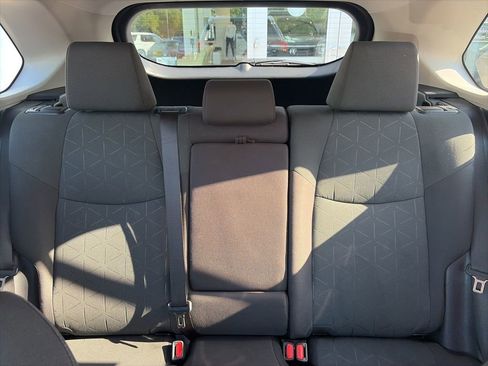 Used 2024 Toyota RAV4 XLE FWD image 27