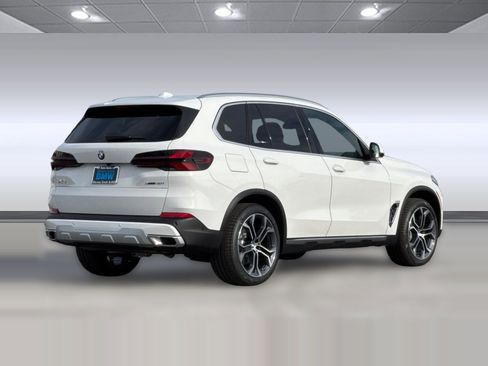 New 2026 BMW X5 xDrive40i AWD/4WD image 8