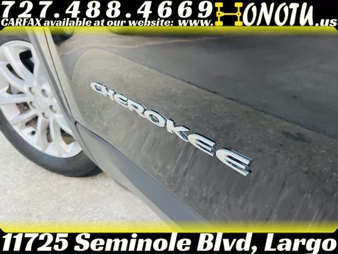 Used 2019 Jeep Cherokee Latitude w/ Popular Appearance Group image 25