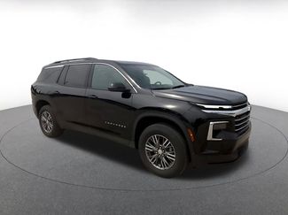 Used 2025 Chevrolet Traverse LT FWD video 2