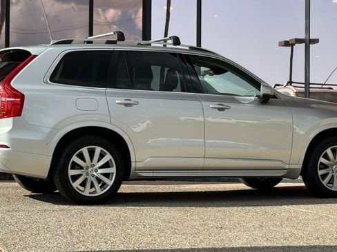 Used 2017 Volvo XC90 T6 Momentum AWD/4WD image 13