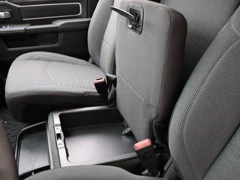 Used 2025 RAM 2500 Big Horn image 32