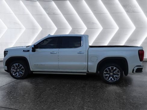 Used 2024 GMC Sierra 1500 Denali w/ Denali Reserve Package AWD/4WD image 8