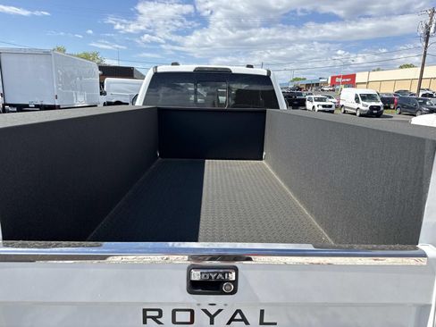 New 2025 Ford F350 XL w/ XL Chrome Package image 13