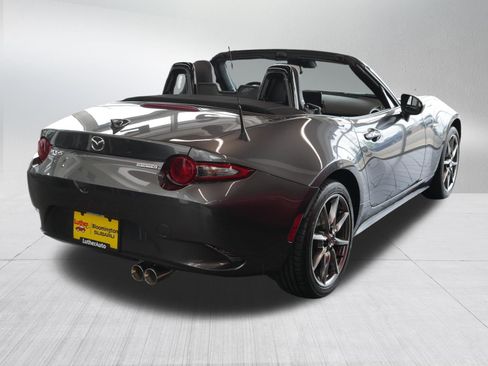 Used 2022 MAZDA MX-5 Miata Grand Touring w/ Weather Package RWD image 7