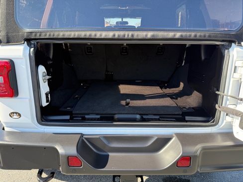 Certified 2021 Jeep Wrangler Sport S image 14
