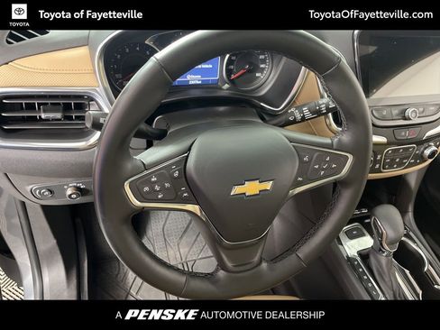 Used 2024 Chevrolet Equinox Premier AWD/4WD image 30