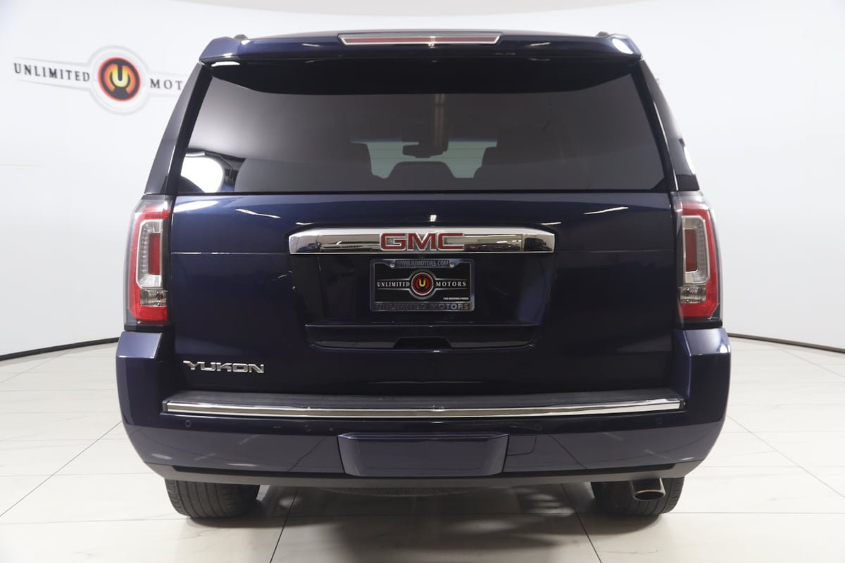 Used 2019 GMC Yukon Denali w/ Denali Ultimate Package AWD/4WD image 42
