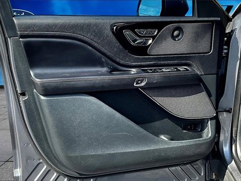 Used 2021 Lincoln Aviator Reserve w/ Equipment Group 208A image 23