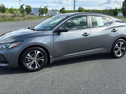 Used 2023 Nissan Sentra SV FWD image 12