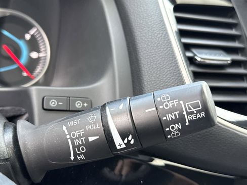 Used 2022 Honda Pilot Touring image 21