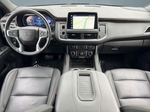 Used 2024 Chevrolet Tahoe Z71 w/ Luxury Package AWD/4WD image 27