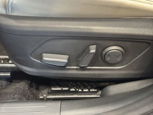 Used 2024 Hyundai Tucson Limited image 15