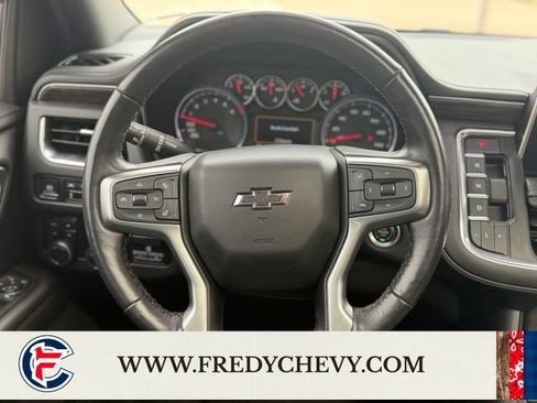 Used 2021 Chevrolet Tahoe Z71 w/ Z71 Signature Package AWD/4WD image 13