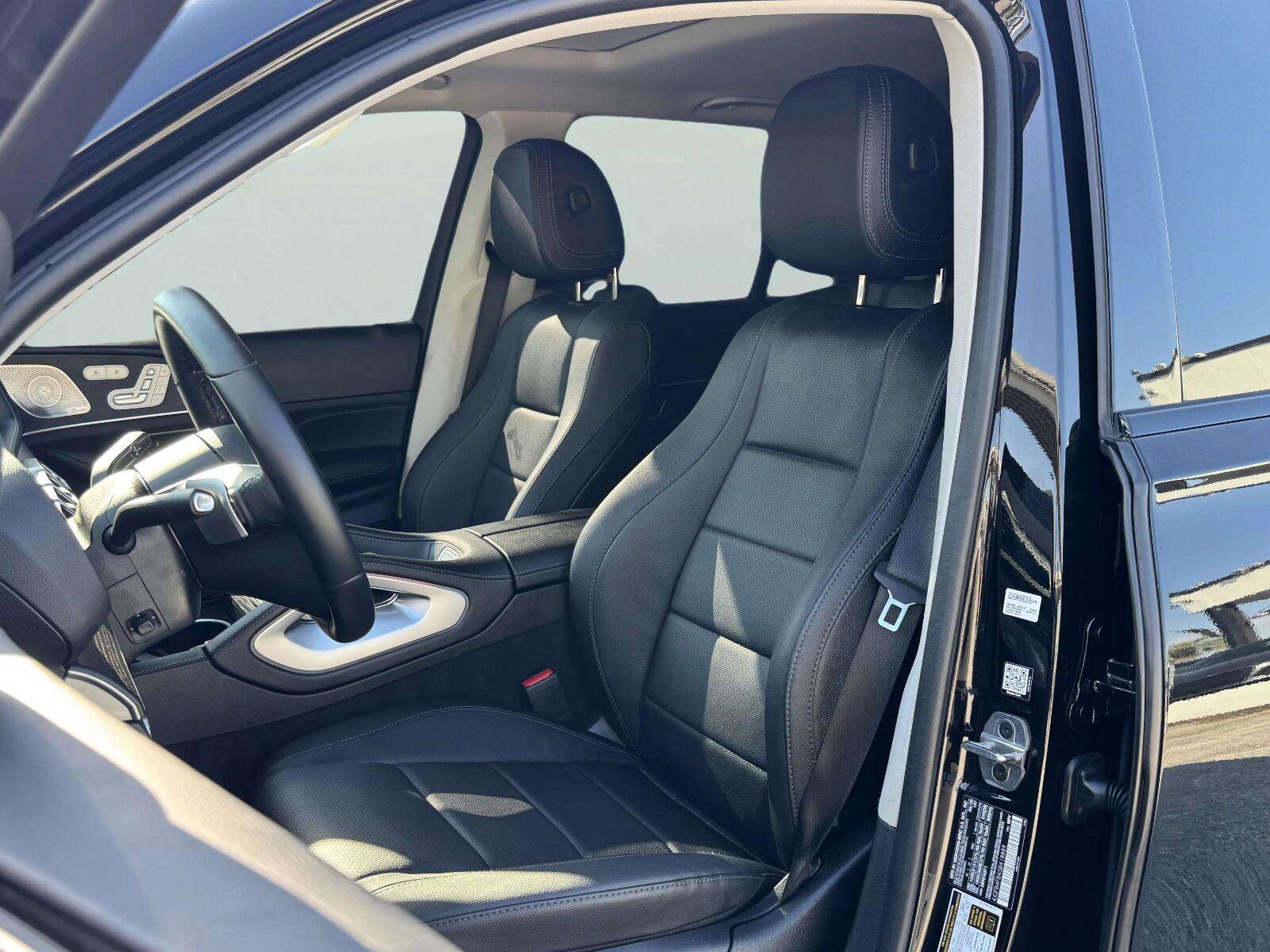 Used 2025 Mercedes-Benz GLE 350 4MATIC image 29