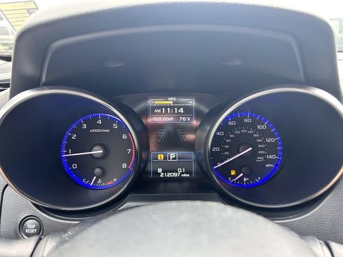 Used 2018 Subaru Outback 2.5i Premium AWD/4WD image 26