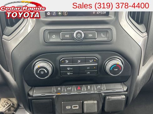 Used 2022 Chevrolet Silverado 1500 Custom w/ Safety Confidence Package AWD/4WD image 28